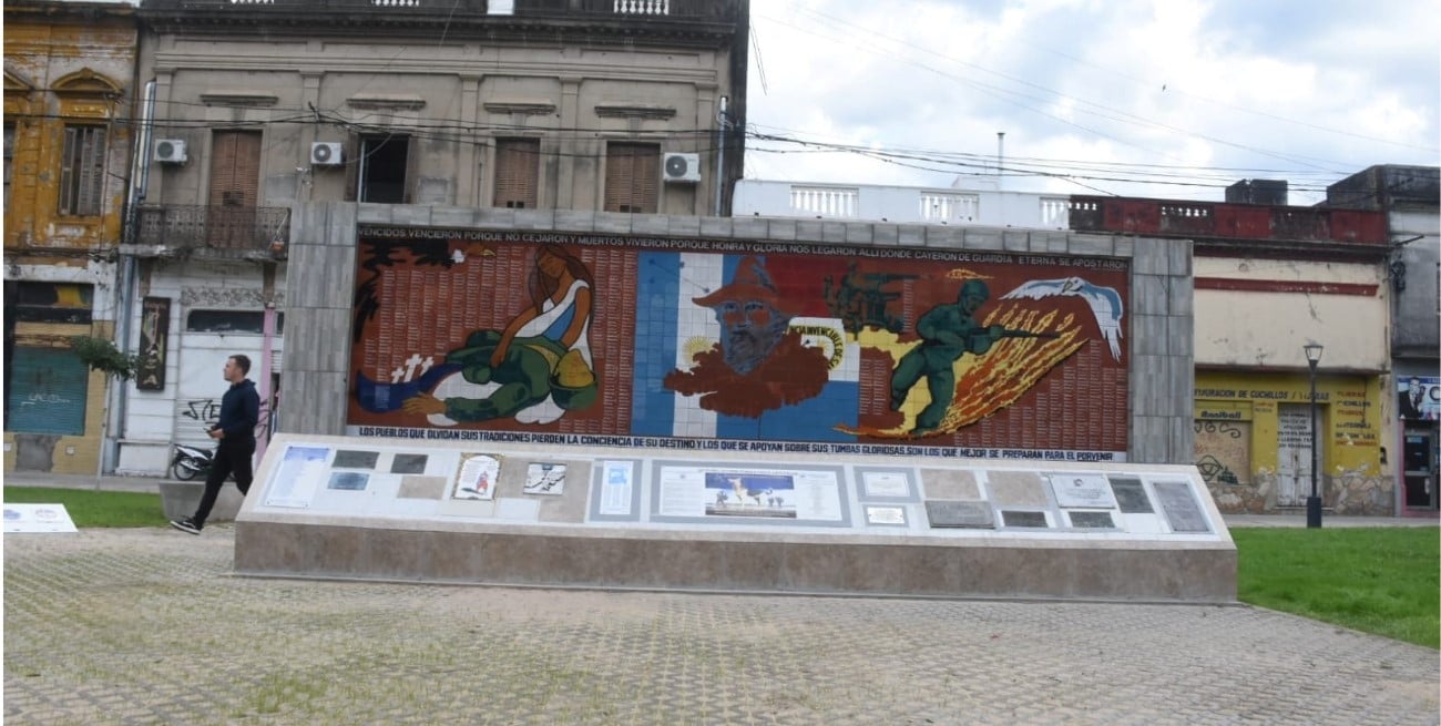 Se inaugura la nueva Plaza del Soldado de la ciudad de Santa Fe