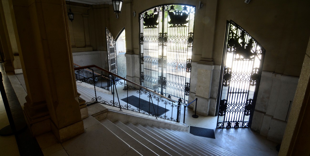 Prófugo encañonó a un policía: "Milico te voy a hacer boleta"