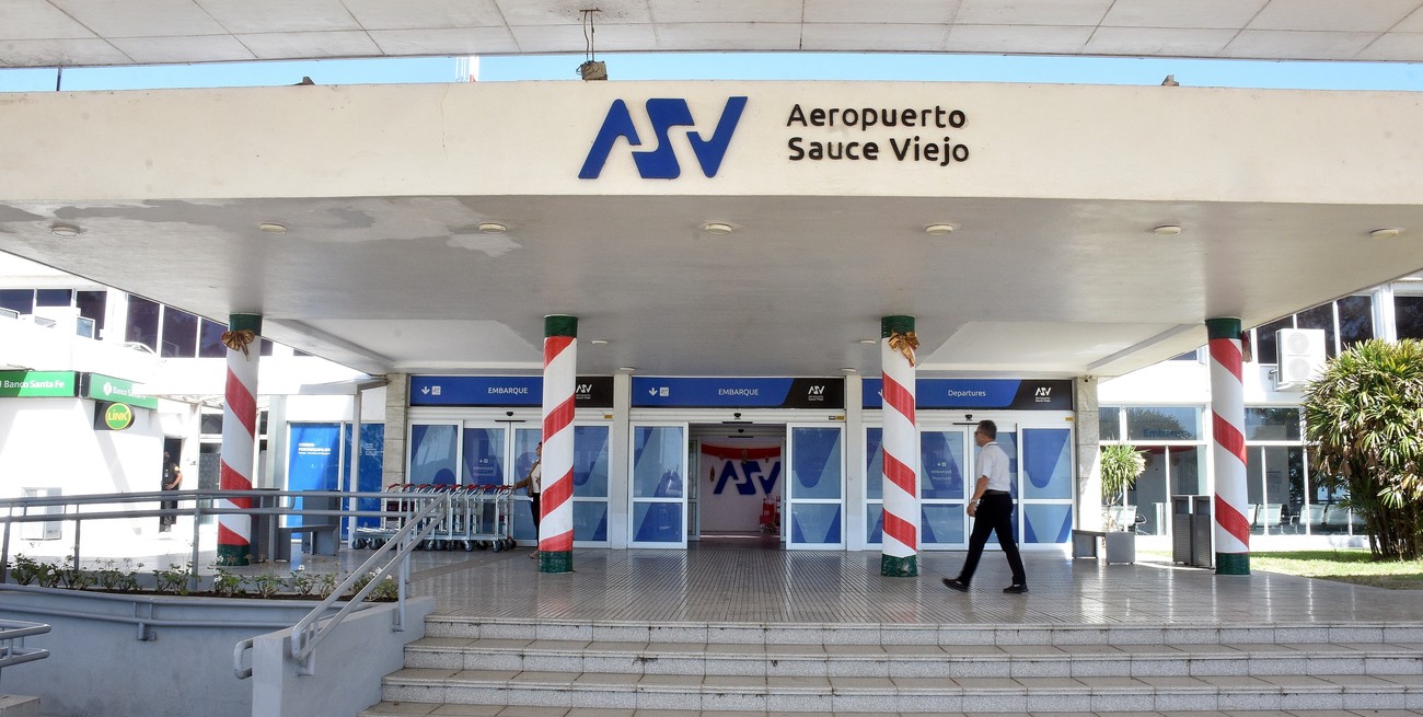 La niebla complicó otra vez el vuelo matutino de Buenos Aires a Santa Fe