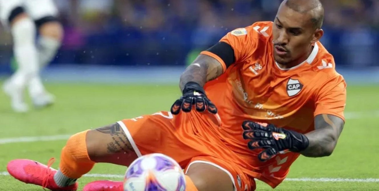 Arce, ex arquero del Tate: chau Platense, hola Riestra