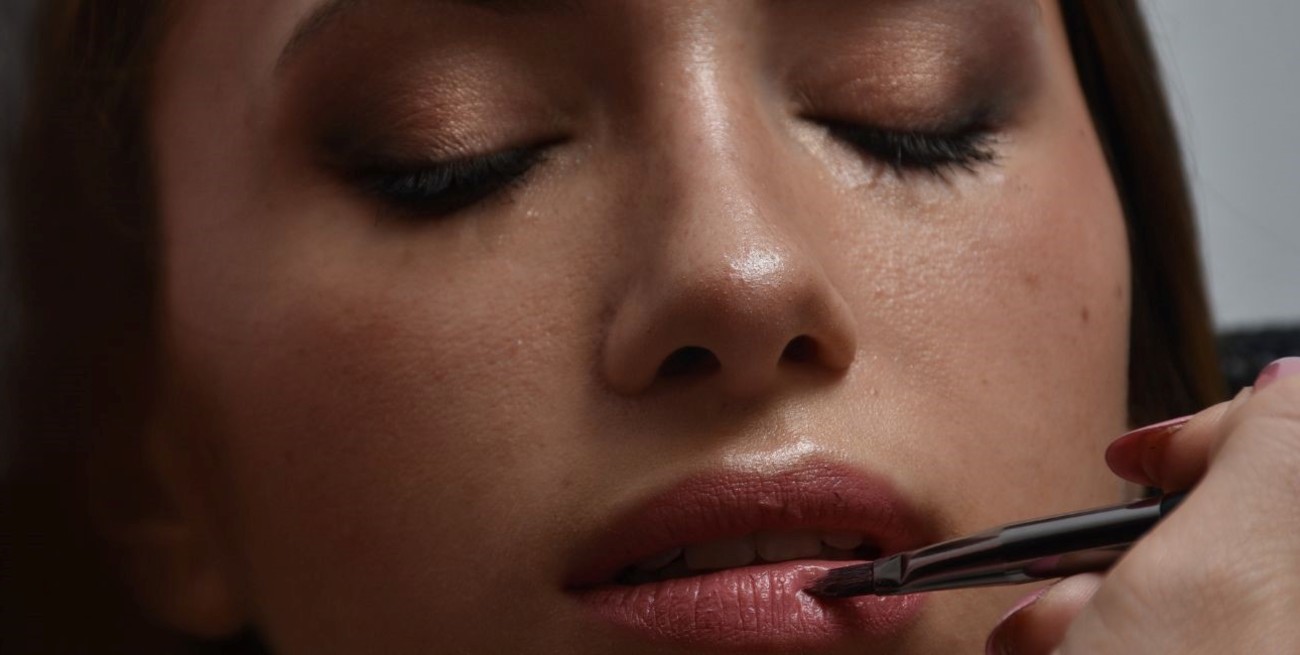 Pasión por el maquillaje y el desafío de salir de la zona de confort