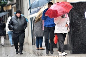 La advertencia incluye posible granizo y fuerte actividad eléctrica. Crédito: Flavio Raina