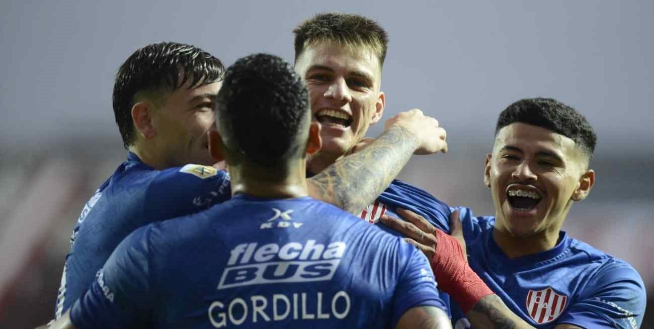 Unión hizo Patria con su sangre nueva: ¡3-0!