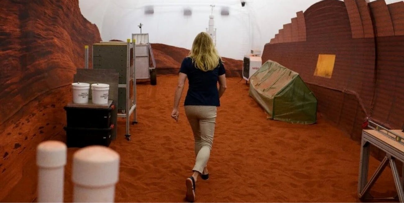 4 voluntarios fueron encerrados por un año en un espacio que simula la misión en Marte