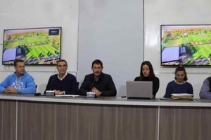 Apertura de sobres: cuatro oferentes se presentaron para la licitación de una obra que es trascendente. Foto: Gentileza