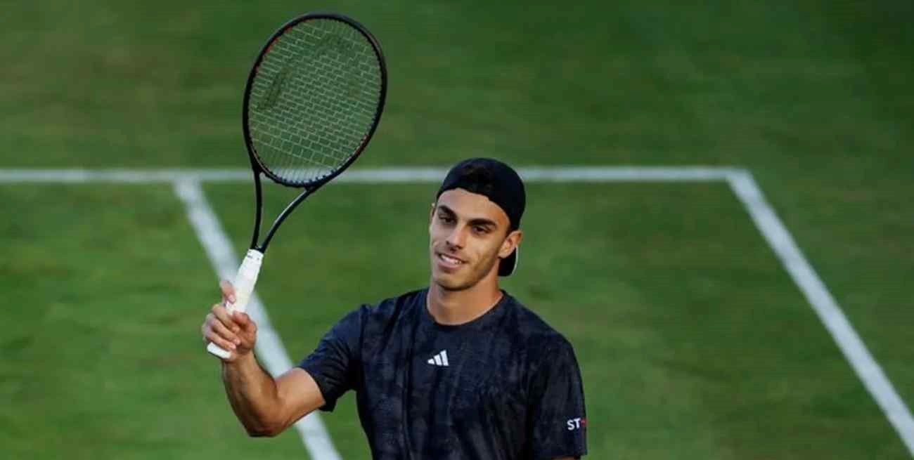 Francisco Cerúndolo avanzó a los cuartos de final del ATP 250 de Eastbourne