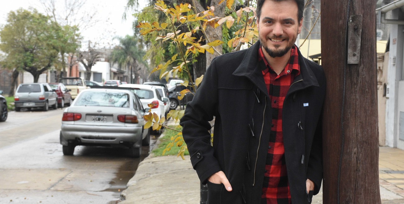 De la TV a la política: Martín Ferratto, un "pibe"  que nunca olvidó la cuadra donde jugó de niño