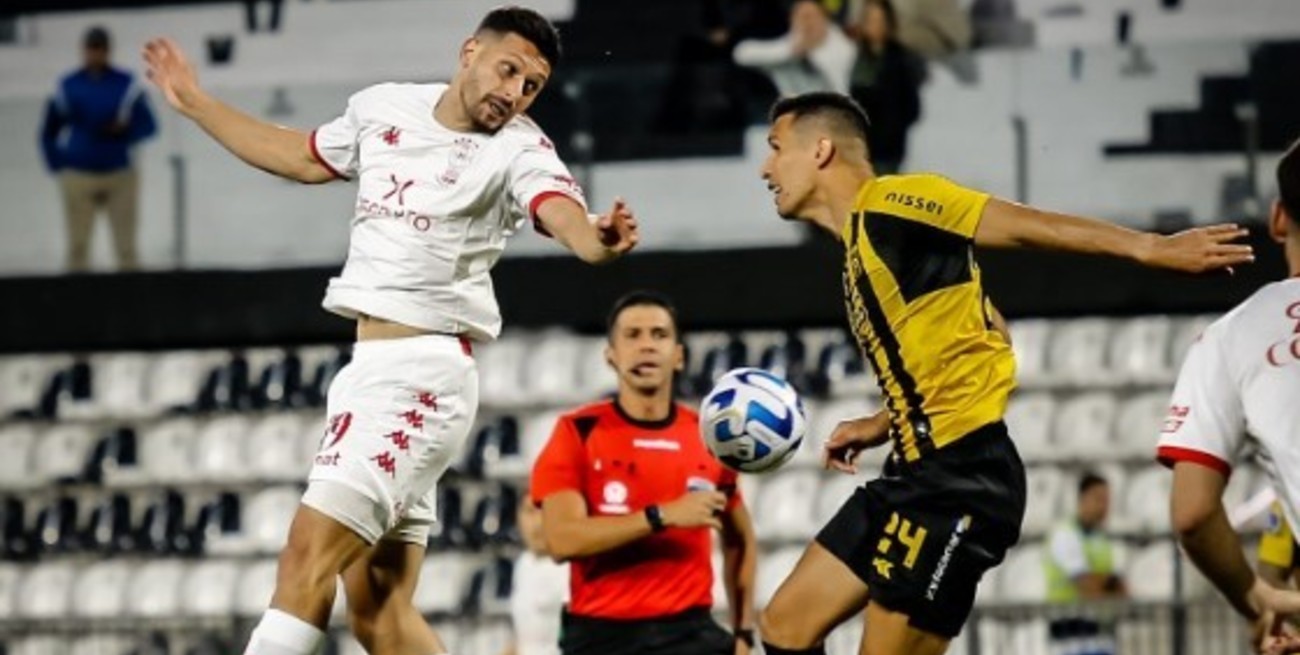 Huracán cayó ante Guaraní y quedó eliminado...¿renuncia Battaglia?