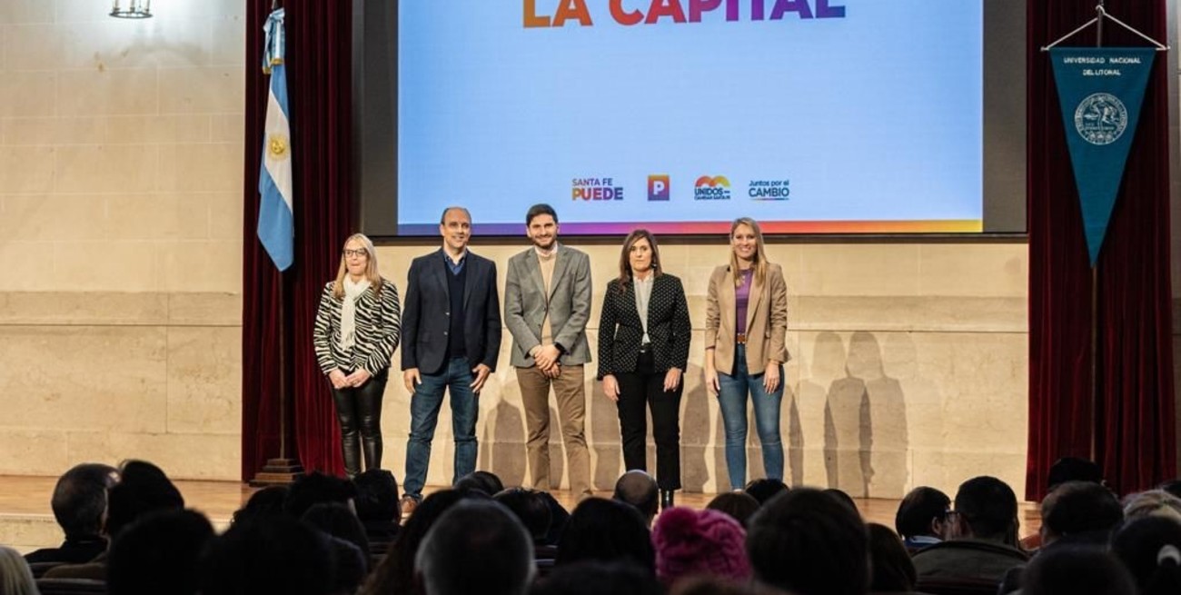 Los candidatos de Santa Fe Puede presentaron el Compromiso con la Capital
