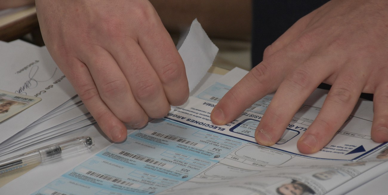 Elecciones en Santa Fe: 3.500 personas se inscribieron para ser autoridades de mesa
