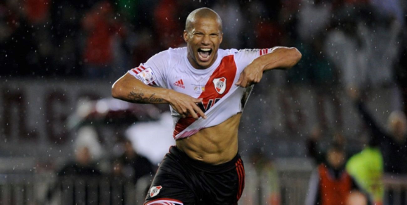 Un campeón de la Libertadores con River busca terminar la secundaria 