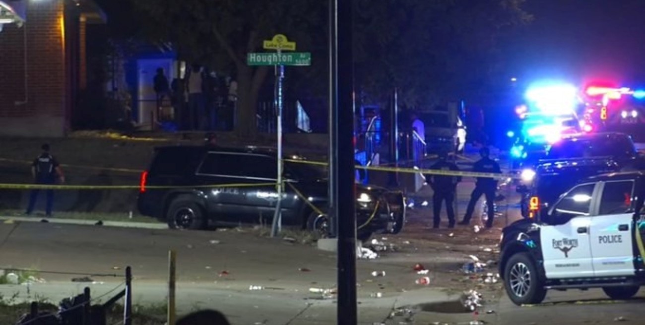 Tres muertos y ocho heridos por un tiroteo en un festival de Texas