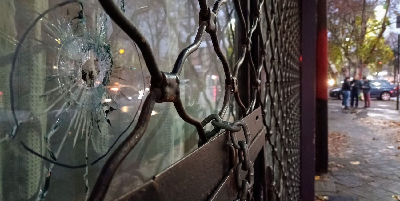 Rosario: balearon el frente de un bar en barrio Echesortu