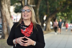 "Avenida Freyre para mí es importantísima porque es la avenida de mi infancia", dice Silvina. Manuel Fabatía