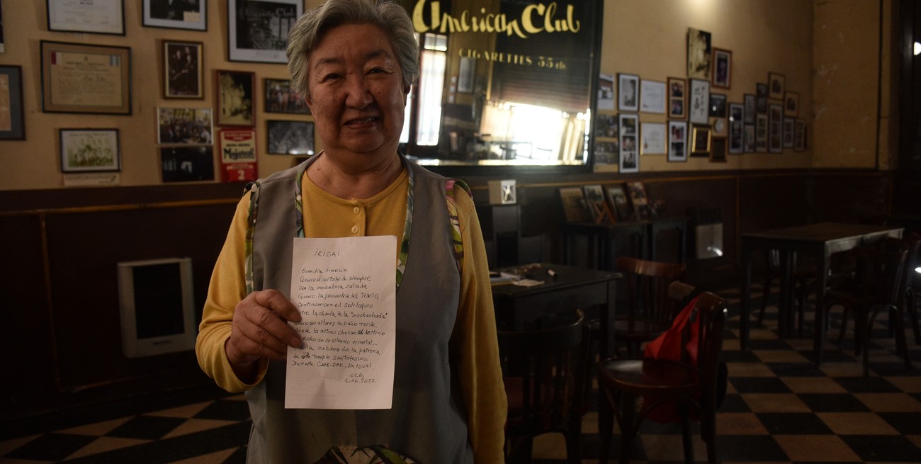 Aquel misterioso papelito con un poema para el mágico bar Tokio Norte se volvió canción 