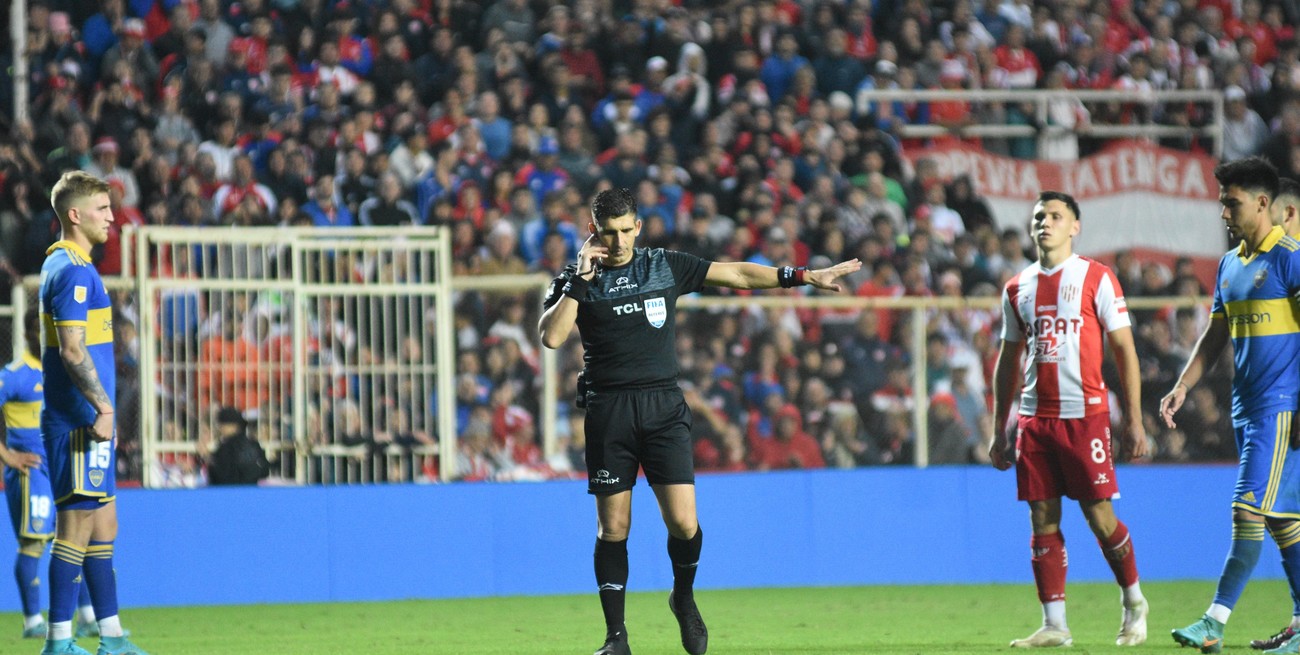 "Off-side de Corvalán en el gol de Unión": trapecio y punto de fuga (?)