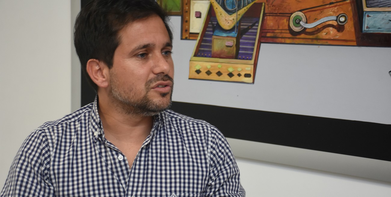 Simoniello: "Podemos construir 300 casas en suelo municipal con los bonos de la coparticipación"