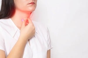 Entre otras enfermedades, la bacteria Streptococcus Pyogenes causa faringitis.