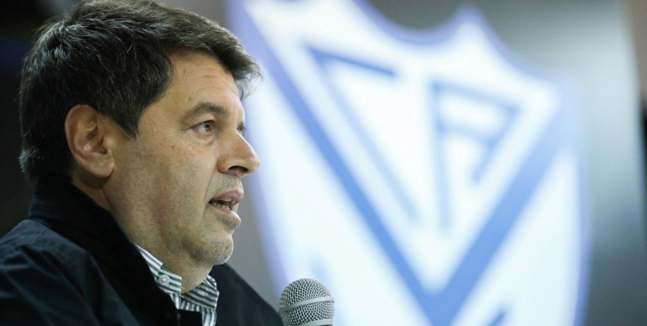 La intimación de Unión a Vélez es de 700.000 dólares 