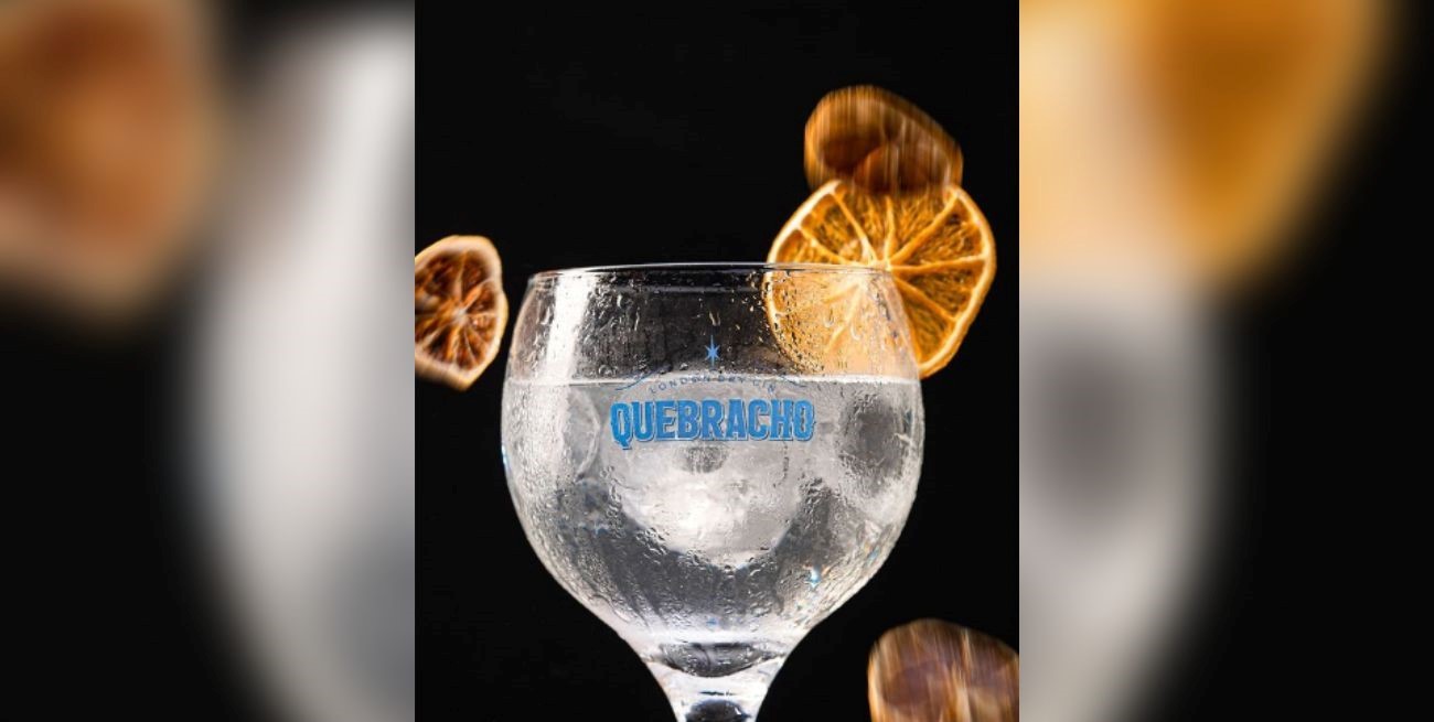 Una destilería de Villa Ocampo triunfó con su gin 'Quebracho' en una competencia nacional