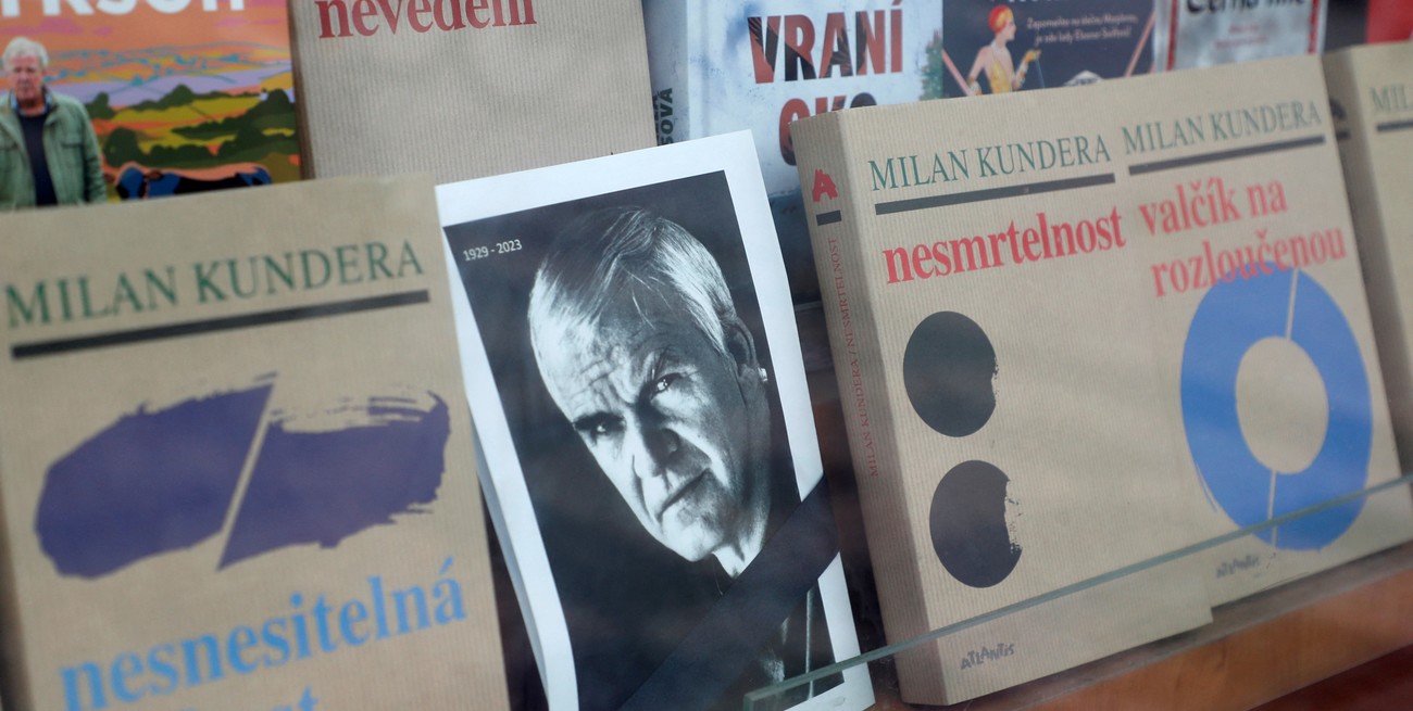 Murió el escritor Milan Kundera
