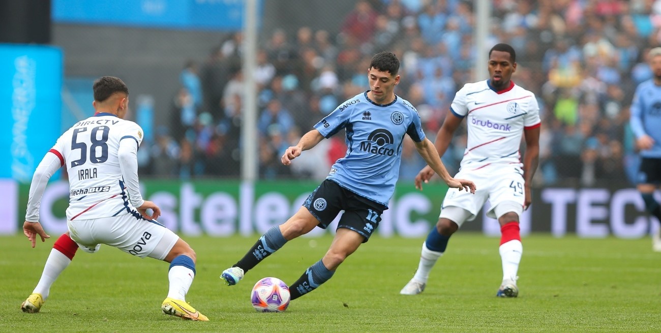 San Lorenzo le ganó a Belgrano en Córdoba y se mantiene en zona de Libertadores