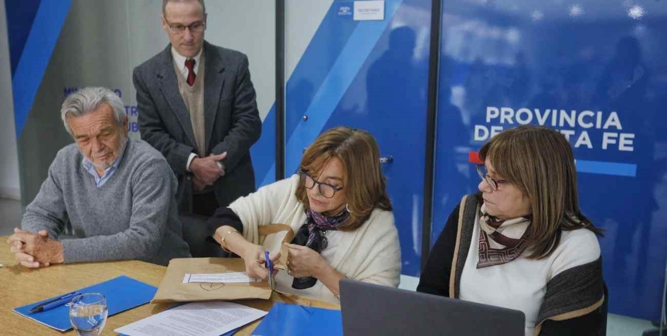 Tren Santa Fe - Laguna Paiva: la Provincia inició el proceso de licitación para las paradas