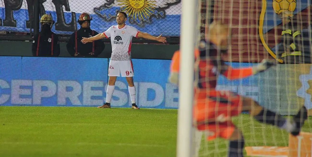 Instituto ganó un partido clave ante Arsenal en la lucha por la permanencia