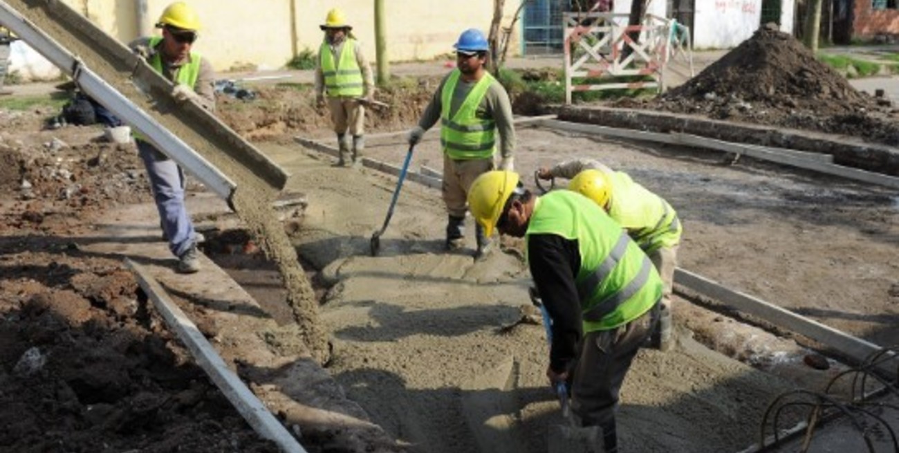 Trabajos de iluminación y bacheo previstos para este viernes