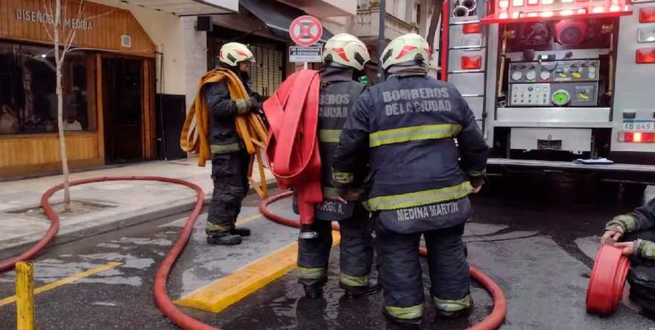 Murió un hombre en un incendio en el barrio porteño de Recoleta