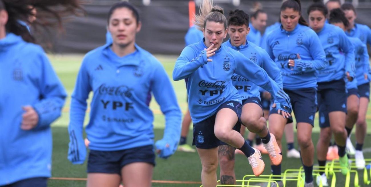 A las 3 de este lunes: el seleccionado argentino debuta ante Italia
