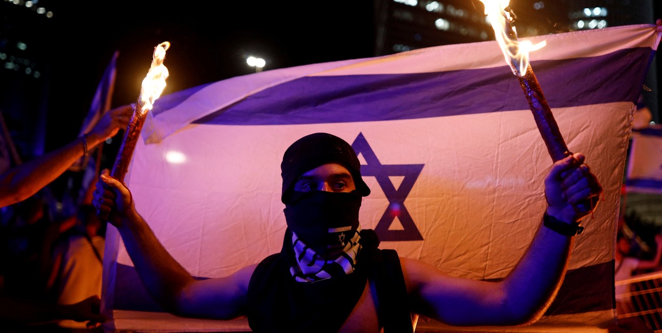 Caos en Israel por la aprobación de una reforma judicial 