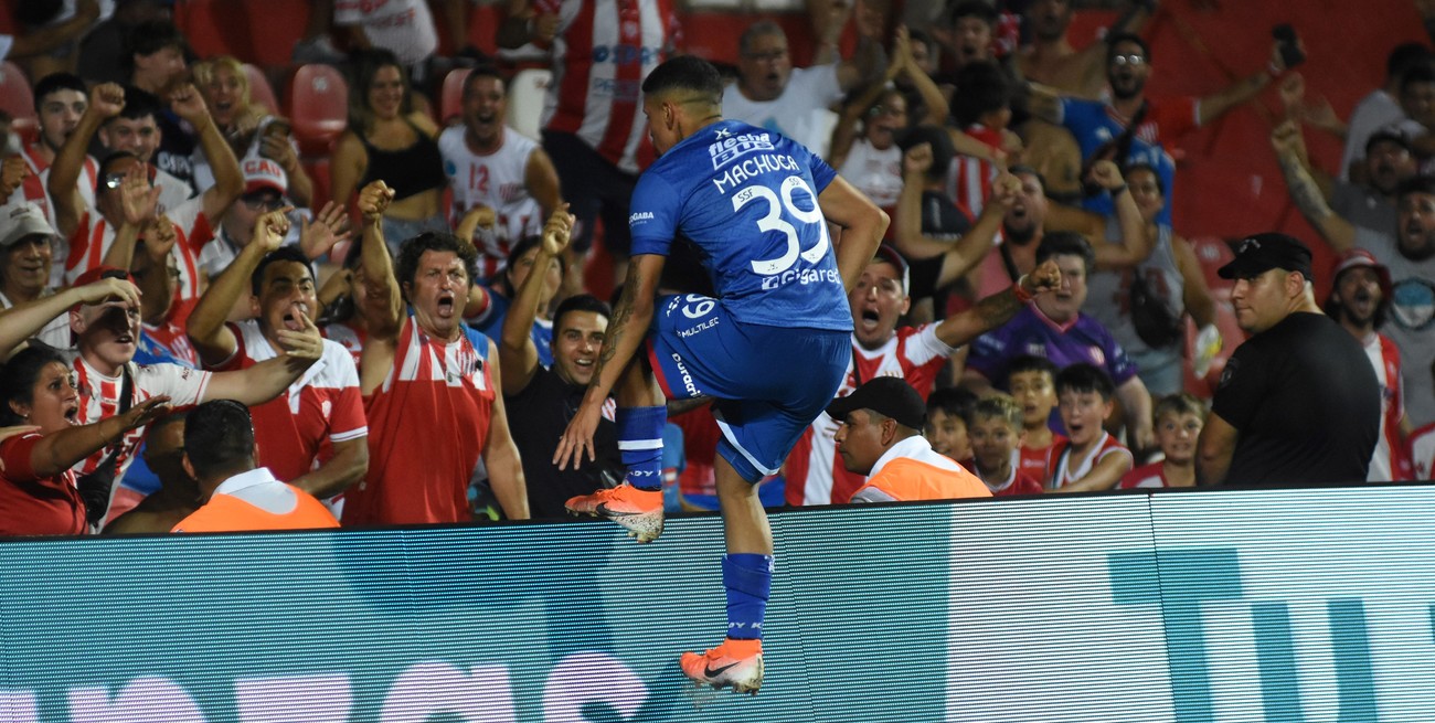 Unión recibió una nueva oferta por Imanol Machuca