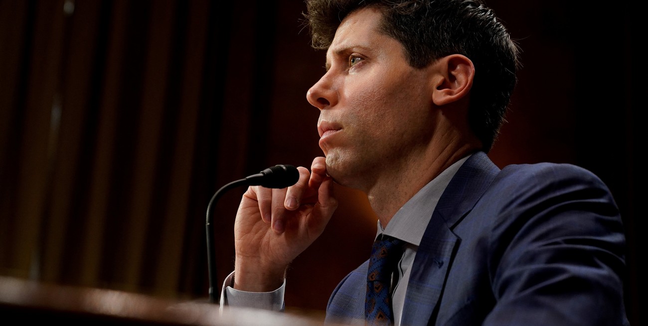 A cinco días de su destitución, OpenAI restituye a Sam Altman como director ejecutivo