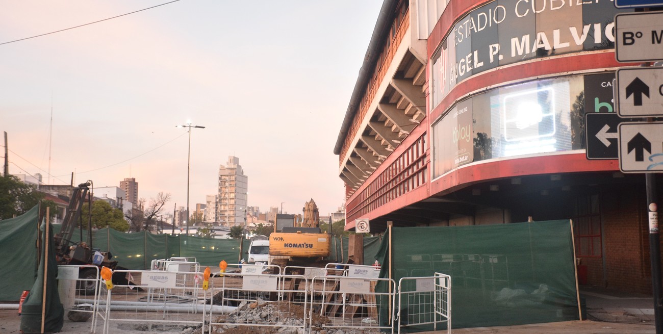 Robaron en una empresa de materiales para la construcción sobre Cándido Pujato y López y Planes