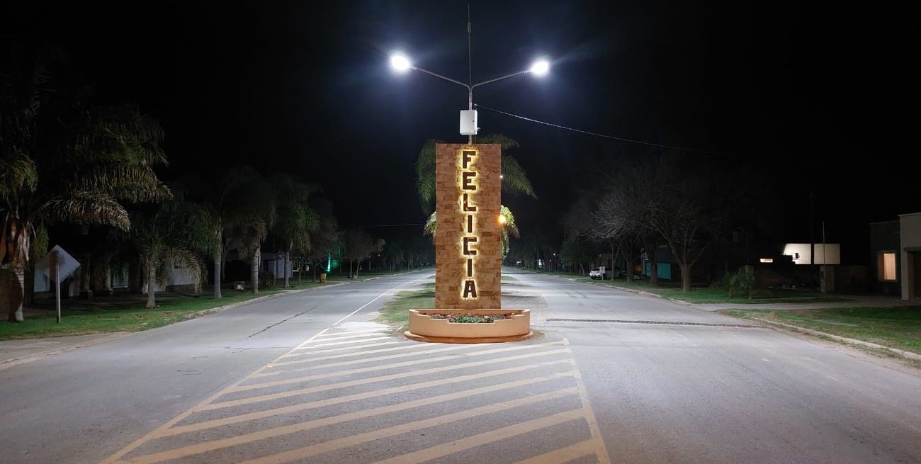 Renovaron la iluminación en las Avenidas San Martín y Sarmiento en Felicia