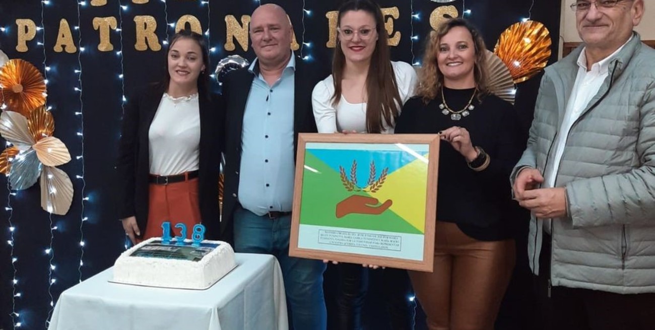 Calvo participó de las fiestas patronales de Colonia Castellanos