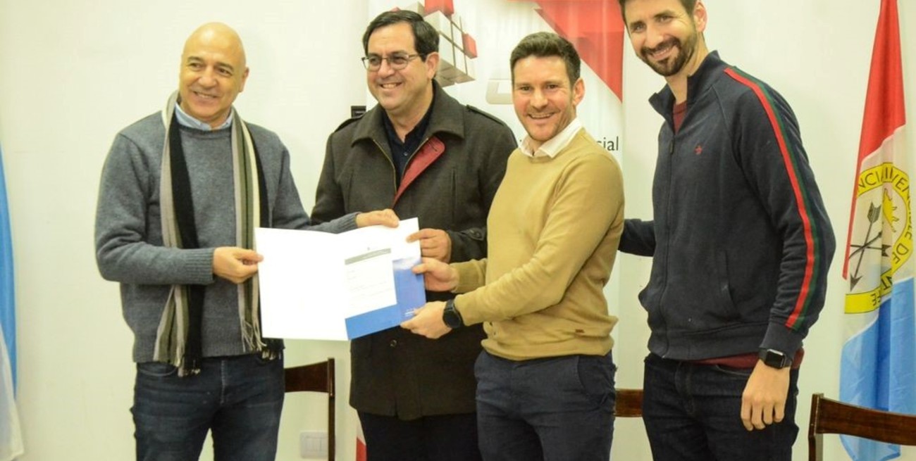 Entregaron la certificación del Registro Nacional de Parques Industriales a Reconquista
