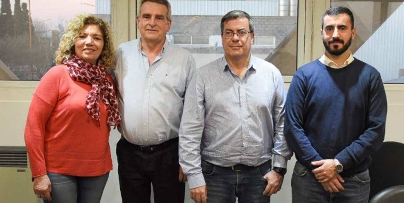 Agustín Rossi se reunió con empresarios de Venado y prometió inversiones en infraestructura