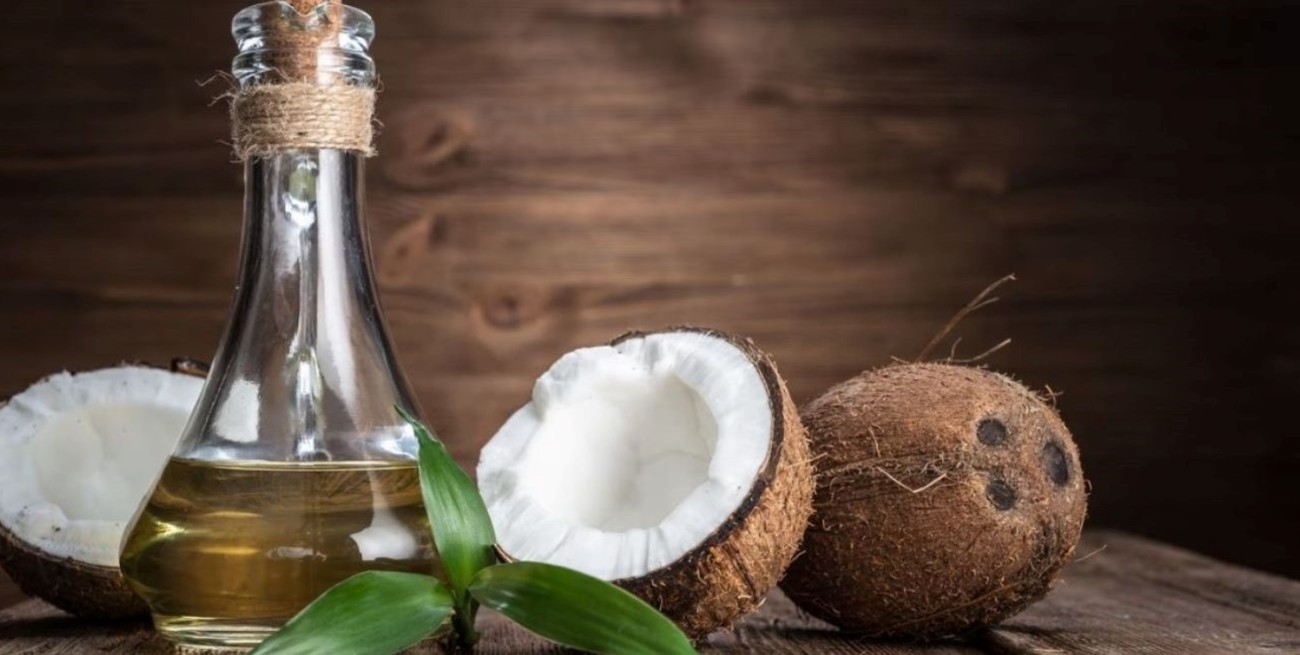 Los secretos del aceite de coco para devolver vitalidad al cabello