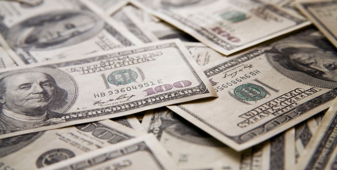 El dólar blue perforó la barrera de los $ 1.000: a cuánto cerró este miércoles