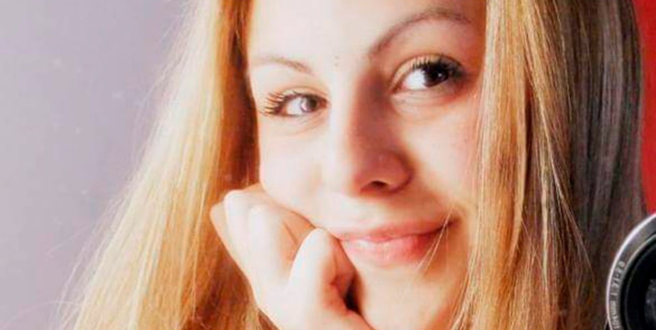 Quién es la joven argentina que murió tras caer de un edificio en Kosovo