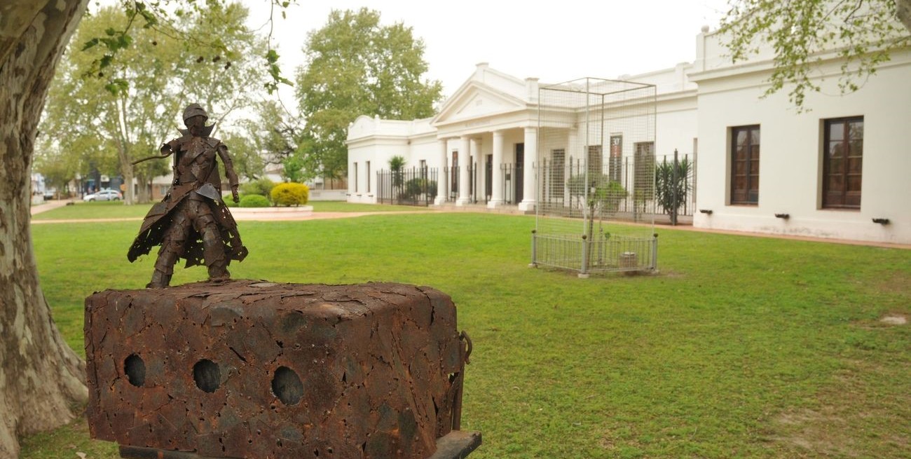Muestra de artistas plásticos santafesinos en San Carlos Centro