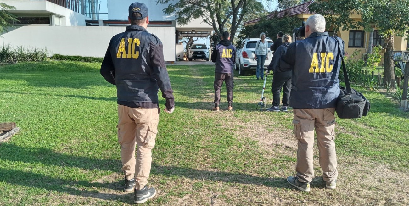Robaron en dos casas en el country Club Naútico Ubajay