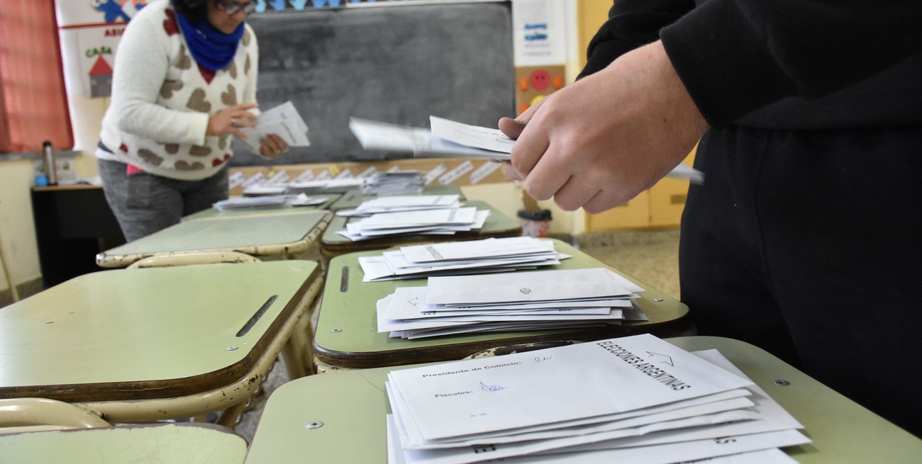 Cierres y aperturas en los tableros de las campañas nacionales y provinciales