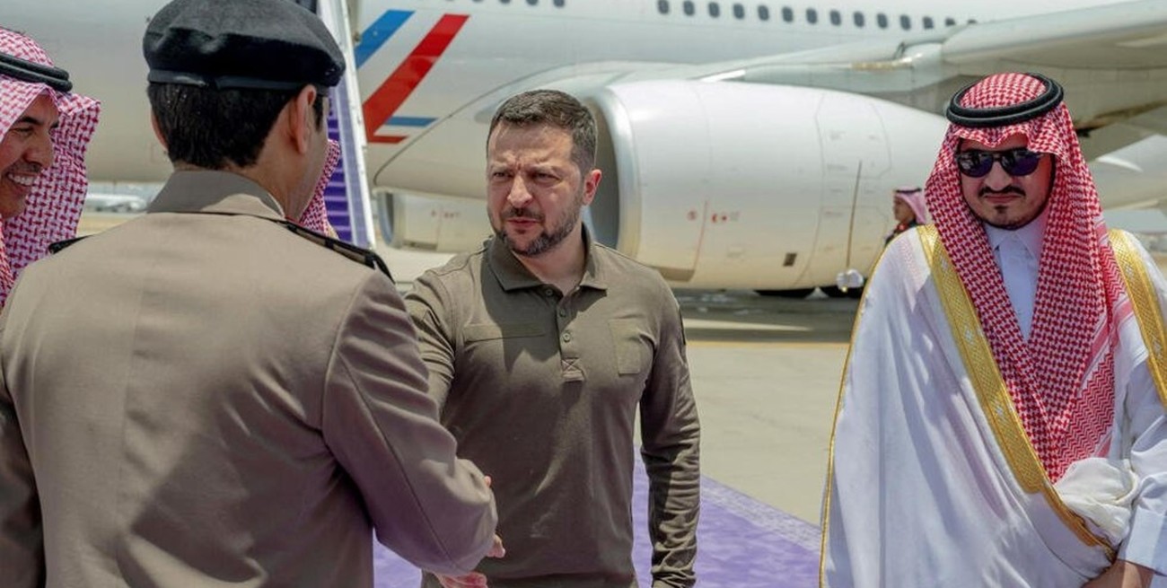 Arabia Saudita recibe a delegados de unos 40 países para buscar una solución a la guerra de Ucrania