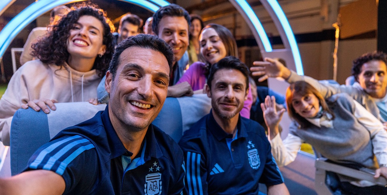 El backstage del video de seguridad de Aerolíneas Argentinas con el cuerpo técnico de la Selección 