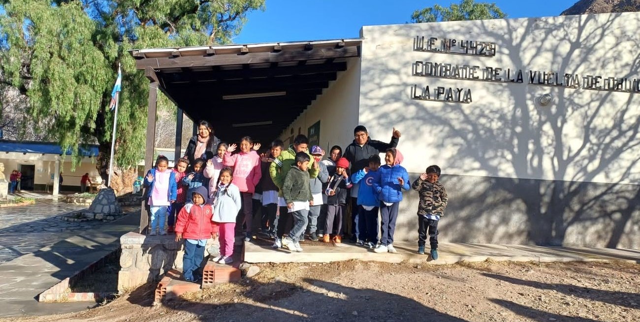 La Agrupación Coral Merceditas de Humboldt afianza su labor solidaria en escuelas de Salta