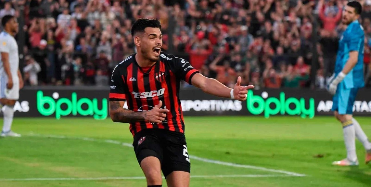 Axel Rodríguez, la sexta cara nueva en Colón