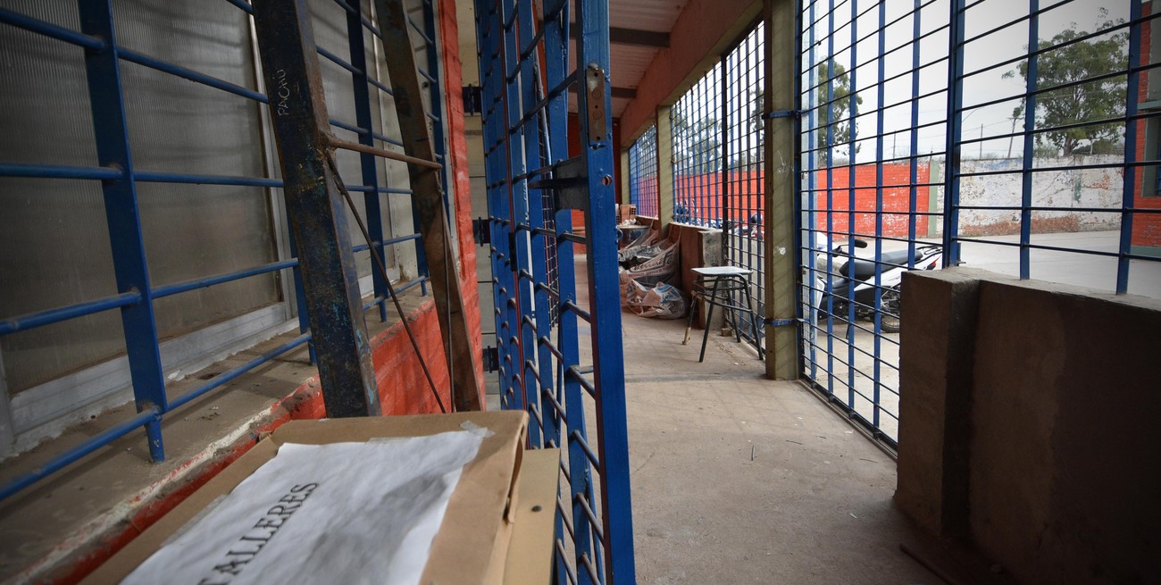 El dramático relato de un director de escuela angustiado por los robos